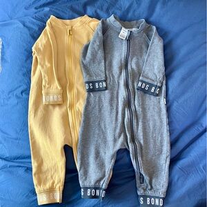 Lot of 2 Bonds Fleece Bodysuits - Size 12-18m